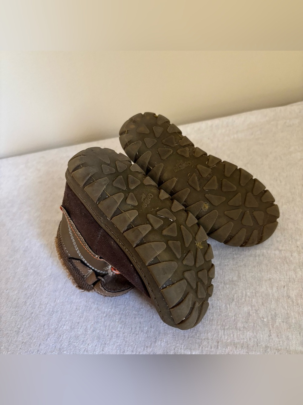 OshKosh B’gosh Marley 2 Brown Faux Fur Winter Boots Toddler Size 10 - Picture 6 of 8
